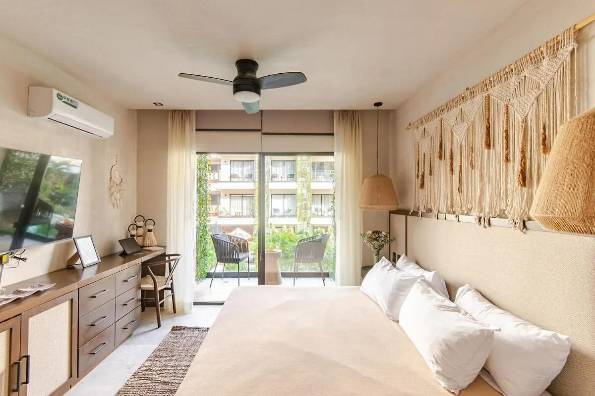 Tulum City Apartments At Bakal